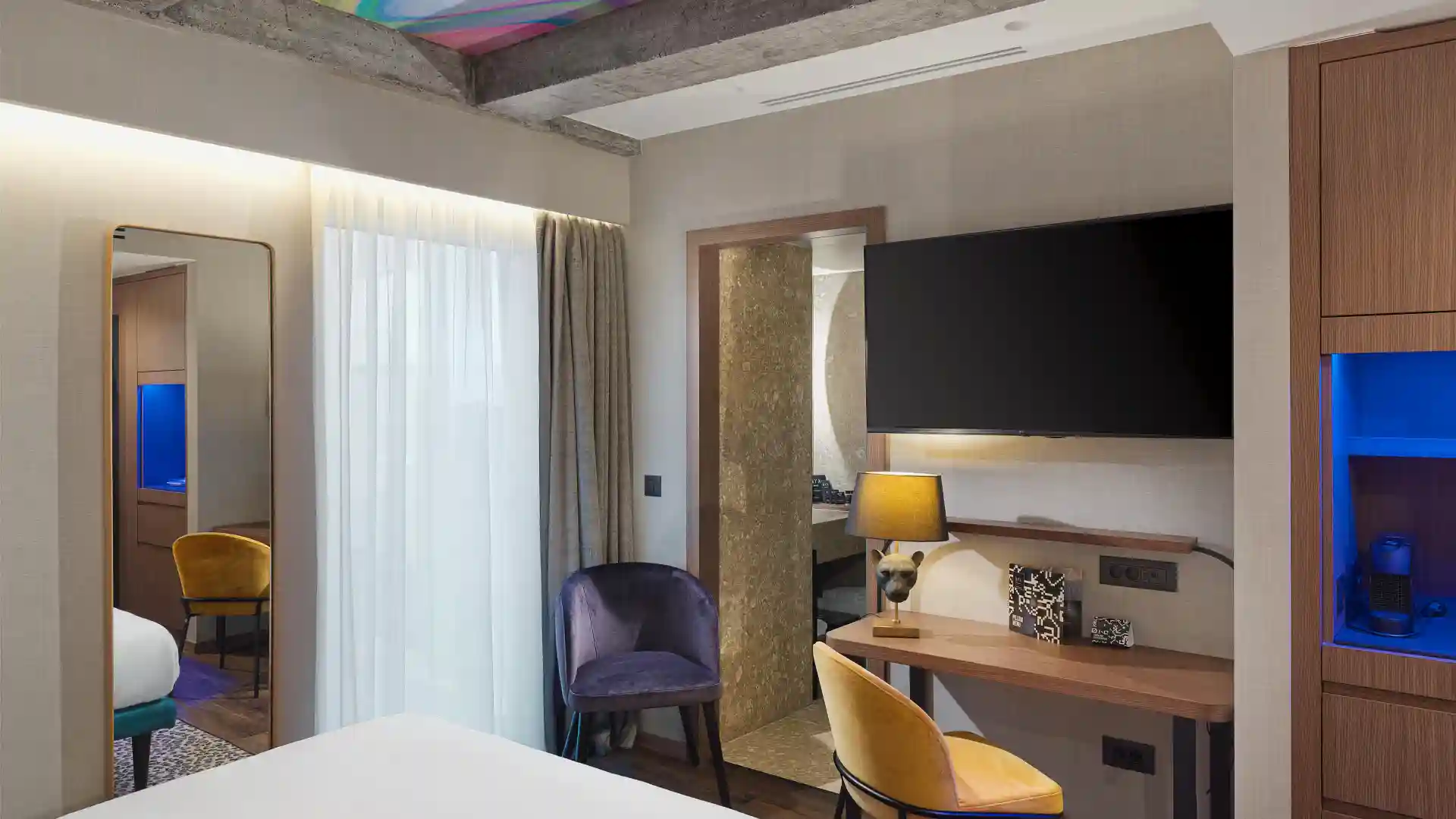 NYX Hotels - photoThumb_4